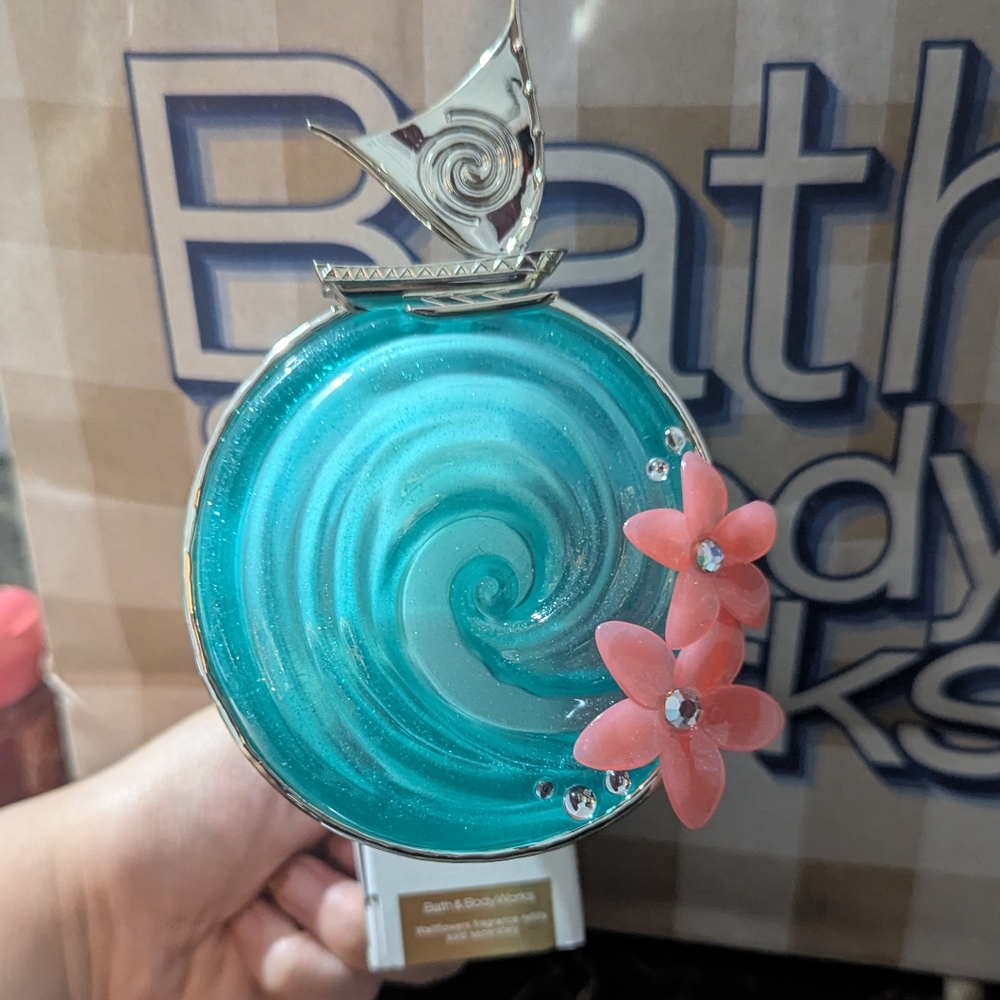Bath & Body Works Disney Moana Wallflower Plug